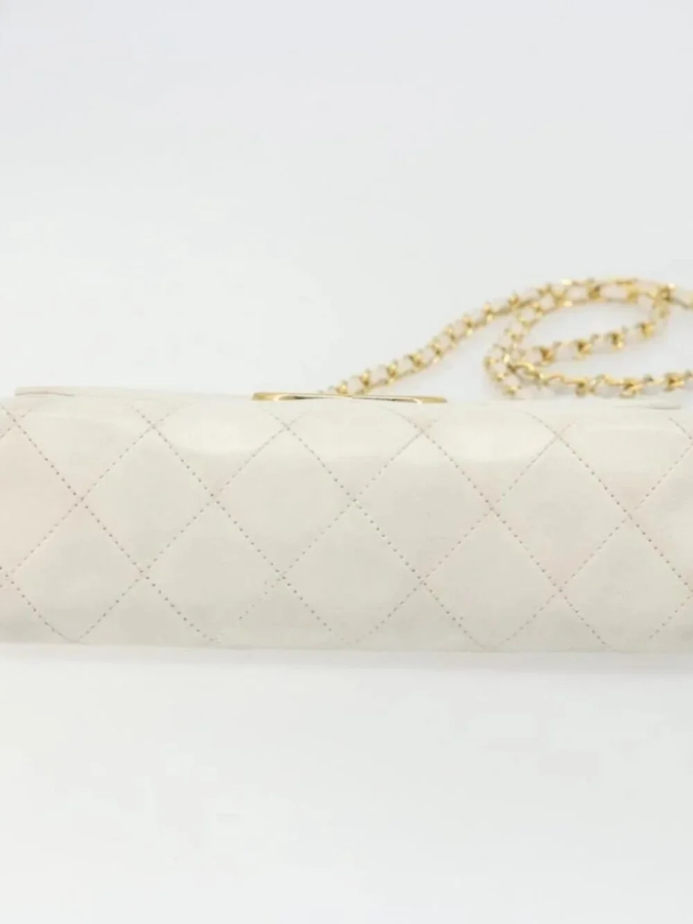 CHANEL Matelasse Chain Shoulder Bag Lamb Skin White Gold CC Auth YKZ1616